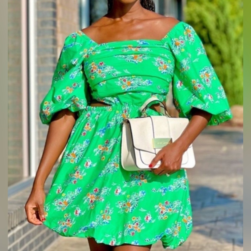 A New Day Floral Puff Sleeve Side Cut Outs Smocked Feminine Bubble Hem Dress 2X